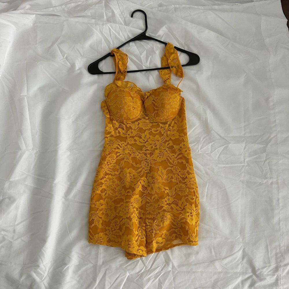 Lace Yellow Bodysuit - NBD X Naven